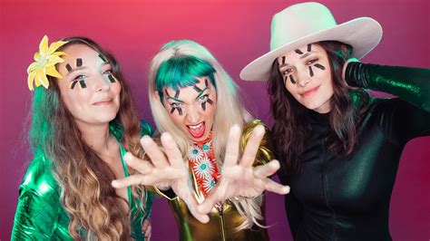 Interview The Dead Deads ‘daisy Dead Resurrects The History Of Her Jaw Dropping Band Ahead Of