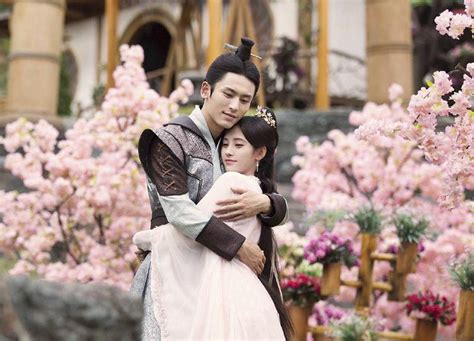 Meanwhile, a royal decree surprises yunxi and her family. Legend of Yun Xi (Chinese, 2018) - Dramas Room - Minimore