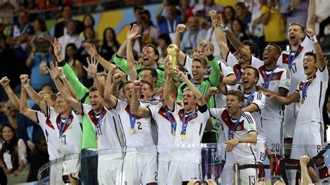 Mustafi wechselt von arsenal zu schalke 04. Fußball WM 2014: Was machen die Weltmeister heute? - ZDFheute