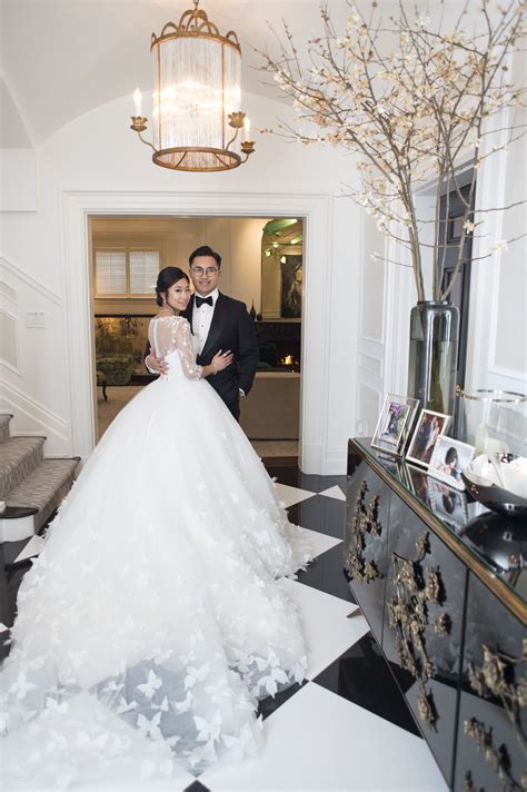 A Romantic, Opulent Black-Tie Winter Wedding In Toronto ...
