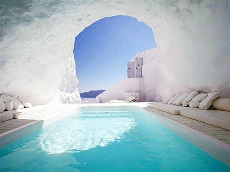 27 Breathtaking Swimming Pools That Will Make You Wish Summer Was Here