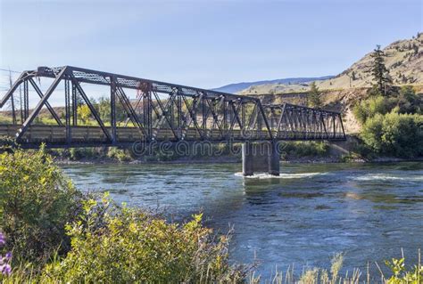North Thompson River Valley Stock Photo Image Of Canada Water 237462266