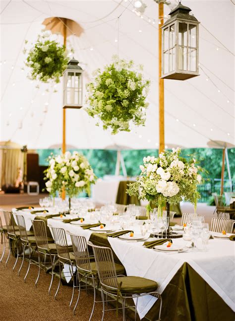 Since 2010, awesome catering dfw has delivered outstanding service to the dallas/fort worth metroplex and its surrounding areas. Floral Chandeliers in Tent Reception - Elizabeth Anne Designs: The Wedding Blog