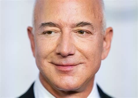 Success Story Of Jeff Bezos Founder And Former Ceo Of Amazon Group
