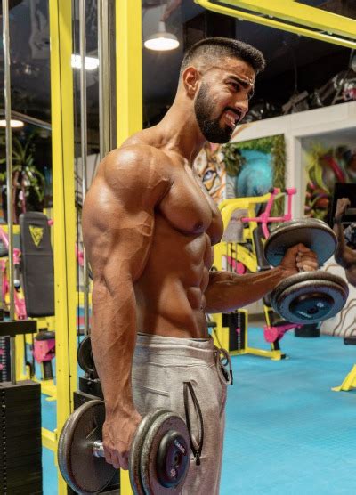 sexy muscle on tumblr mardin gevargiz