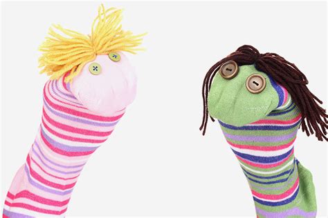 Super Easy Sock Puppets Crafts