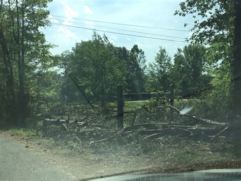 April is a moderately hot spring month in new orleans, louisiana, with average temperature ranging between min 64.2°f (17.9°c) and max 77°f (25°c). NWS New Orleans/Baton Rouge McNeil, MS Tornado of April 19 ...