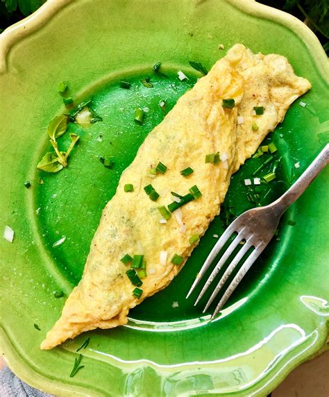 Master The French Omelet The Julia Child Way By Sara Cagle Heated