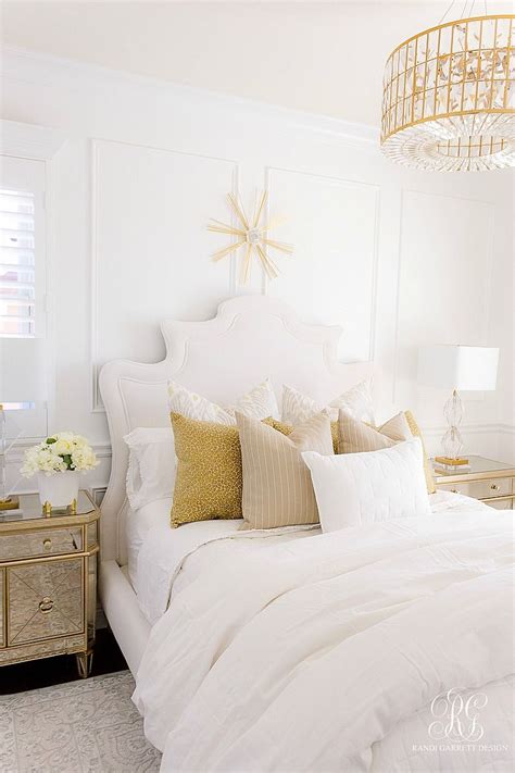 7 Ways To Style Pillows On Your Bed Randi Garrett Design Gold
