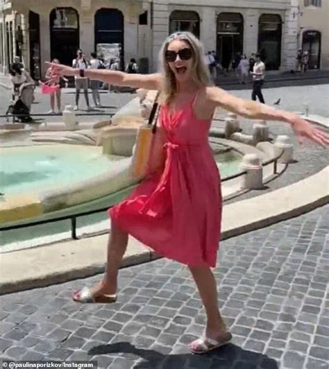 Paulina Porizkova Shares A Naked Mirror Selfie While In Rome Daily