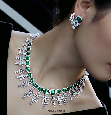 Emerald And Diamond Necklace And Earrings Emerald Jewelry Diamond Jewellery Diamond Gemstone