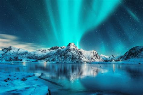 Your Guide to Seeing the Northern Lights | Travel Insider