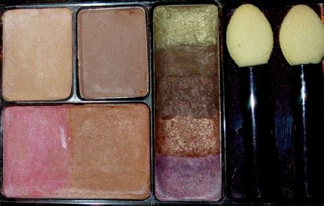 Build your own customized makeup palette! DIY: How to Make a Travel-Size Makeup Palette