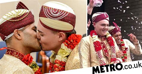 First Gay Muslim Wedding Takes Place In The Uk Metro News