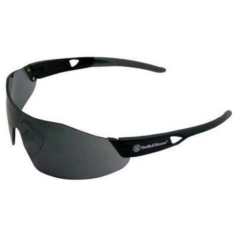 smith and wesson safety glasses smoke 23453