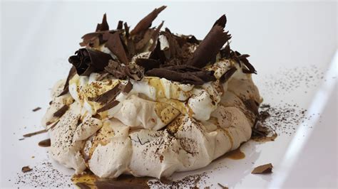 The pavlova is no different as the nationality of its creator has been the source of argument between australia and new zealand since the 1920s. Pavlova With Meringue Powder - Custard Powder Pavlova Butcher Baker Baby : Just add queen ...