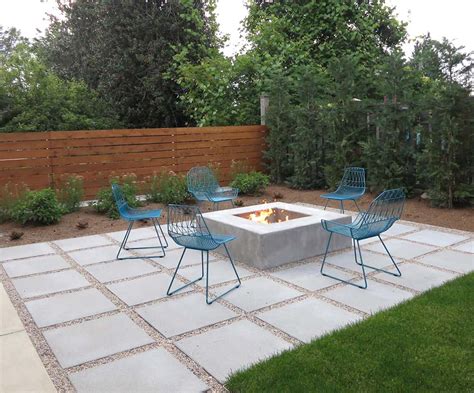 9 Diy Cool And Creative Patio Flooring Ideas The Garden Glove