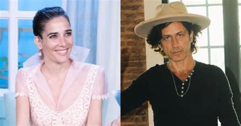 Es que este martes por la mañana, luego de que el lunes trascendiera la primera foto pública de coti sorokin y cande tinelli, quien fuera la esposa del cantante publicó una foto del día que se casó con él. Juana Viale quedó en medio del divorcio de Coti Sorokin ...