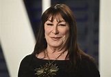 Anjelica Huston unloads, from Nicholson's cocaine use to her battle ...
