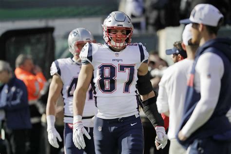 Rob Gronkowski Scores 1st Touchdown For New England Patriots Since Week