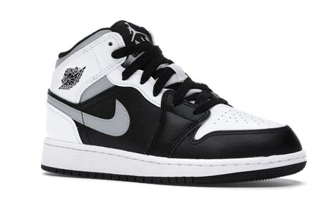 The jordan 1 mid white shadow released in october 2020 for a retail price of $115.the jordan 1. Air Jordan 1 Mid White Shadow (GS) - kickstw