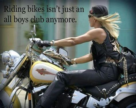 Pin By Melody Garcia On Lady Rider Female Motorcycle Riders Motorcycle Girl Women Motorcycle