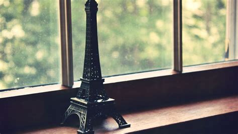 Eiffel Tower Miniature Mac Wallpaper Download Allmacwallpaper