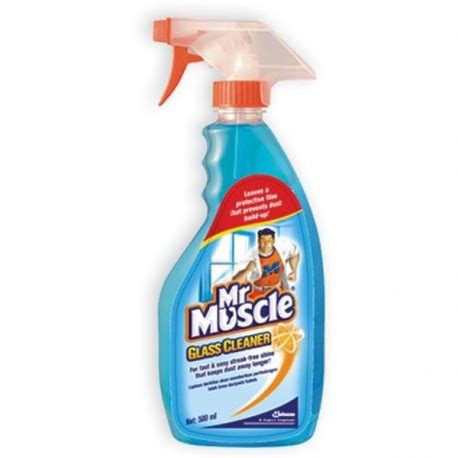 To keep your windows and other glass surfaces sparkling, simply turn the nozzle to 'spray' position and spray with full trigger strokes on the desired cleaning area. Mr.Muscle Windex Original Glass Cleaner 750ml from ...