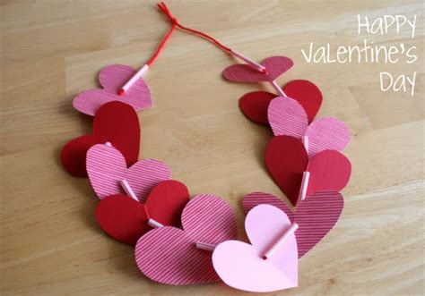 Preschool Crafts For Kids Valentines Day Heart Necklace Preschool Craft