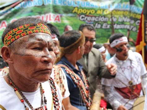 Ecuadorians are the people of ecuador. AMAZON WATCH » Mining Concessions in Ecuador Stalled Over ...