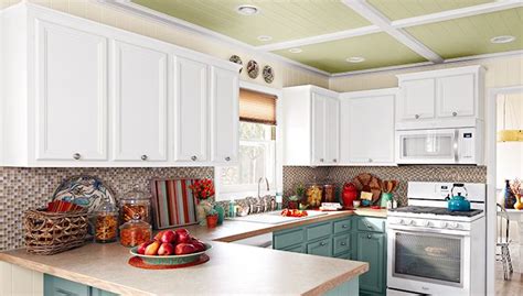 Should i put crown molding on my kitchen cabinets. Install Kitchen Cabinet Crown Moulding