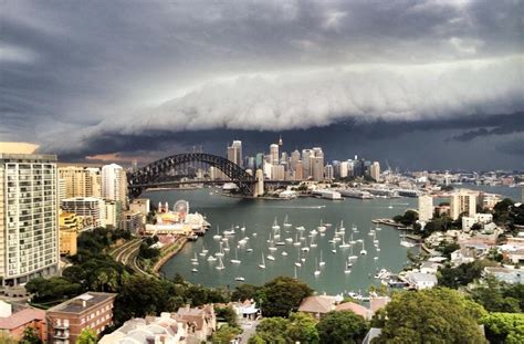 Sydney Storm Apocalyptic Cloud Rolls Into Habour Area Metro News