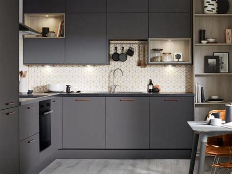 The stove, sink, and fridge. 43 Brilliant L-Shaped Kitchen Designs 2020 [A Review On ...