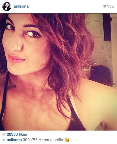 25 Photos That Prove Sonakshi Sinha Is Bollywoods Selfie Queen