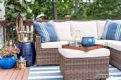 We carry the best patio furniture sets products, so you can find one that is just right for you. Decorating Ideas For a Small Deck: Tips For Creating A ...