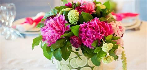 Germany florist for colourful flowers and flower delivery available at attractive prices. Send Flowers to Germany, Same Day Florist Delivery - Flora2000