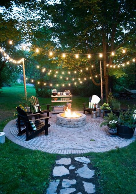 34 Cozy And Inspiring Backyard String Light Ideas Homemydesign