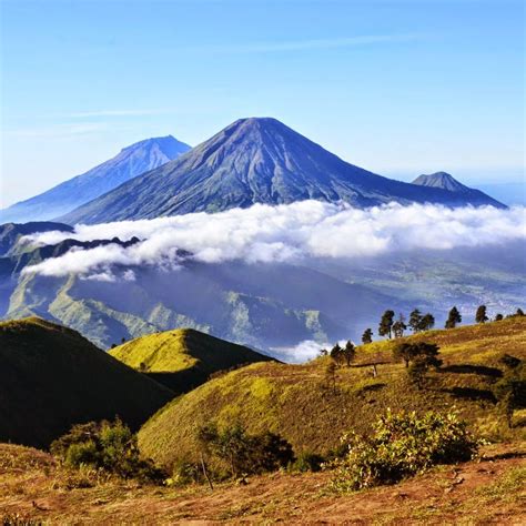 100 Nama Gunung Di Indonesia Beserta Ketinggian Dan Lokasinya Images