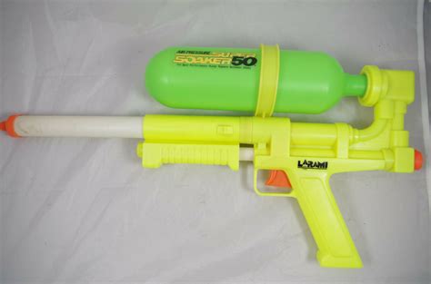 Vintage Larami Super Soaker 50 Water Gun Original 1990 Squirt Toys
