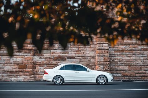 modern classic mercedes benz c55 amg za