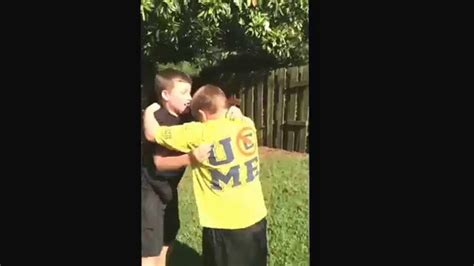 2 Kids Fighting Pt2 Youtube