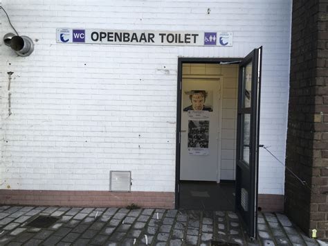 The Vaunted Openbaar Toilet Photo Corey Coogan Cisek Cyclocross