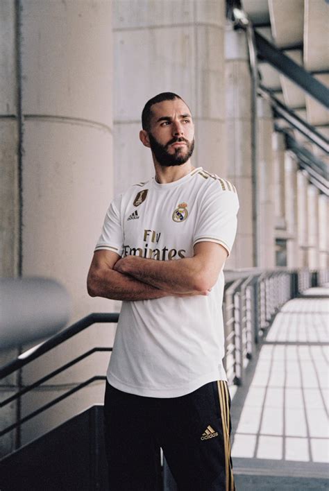 Closes the 2020/21 financial year with a positive result of 874,000 euros. Real Madrid drop their new home kit for 2019/20 | Scoopnest