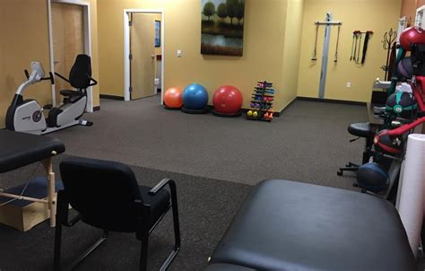 Chiropractic Care Monmouth Associated Spine And Rehabilitation Center