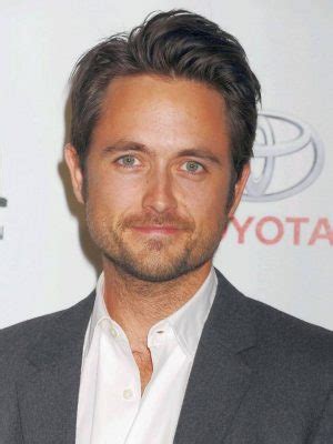 Justin Chatwin Height Weight Size Body Measurements Biography