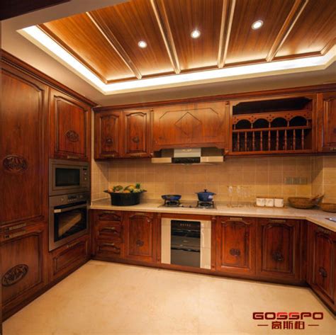 China Holistic Kitchen Furniture Design Solid Teak Wood Kitchen Cabinet