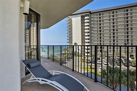 Panama City Beach Condo W Balcony And Ocean Views Evolve