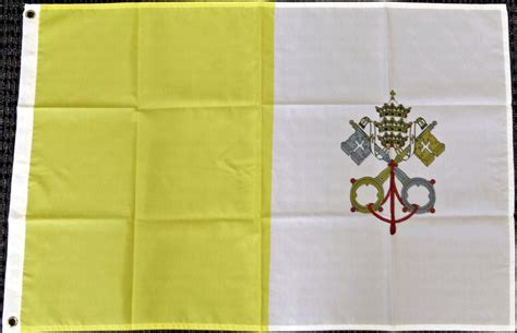 3x5 Vatican City Flag Holy See Papal State Pope Rome Italy Roman