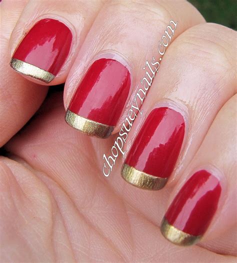 Red And Gold Nails For Xmas Pretty Festive Nail Designs Are Our