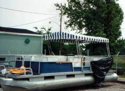 Build a pvc boat canopy. Canopy: Pontoon Canopy